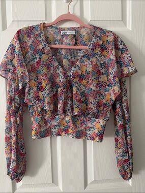 Zara Crop Style Blouse